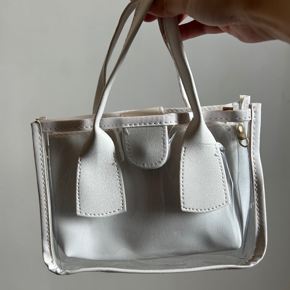 Hand bag